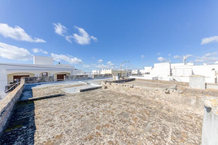 Image No.27-3 Bed House for sale