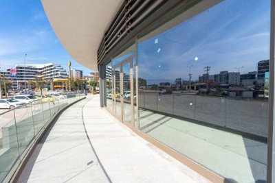Exterior 5
