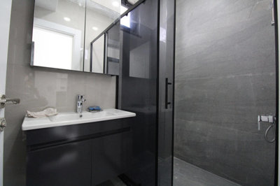 Interior 12