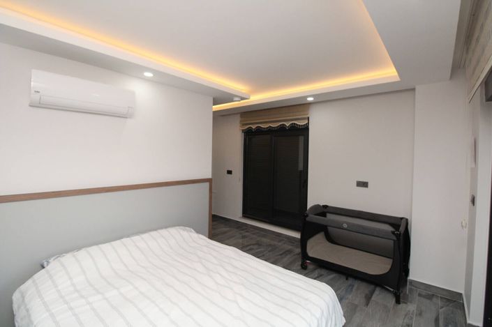 Image No.23-4 Bed House/Villa for sale