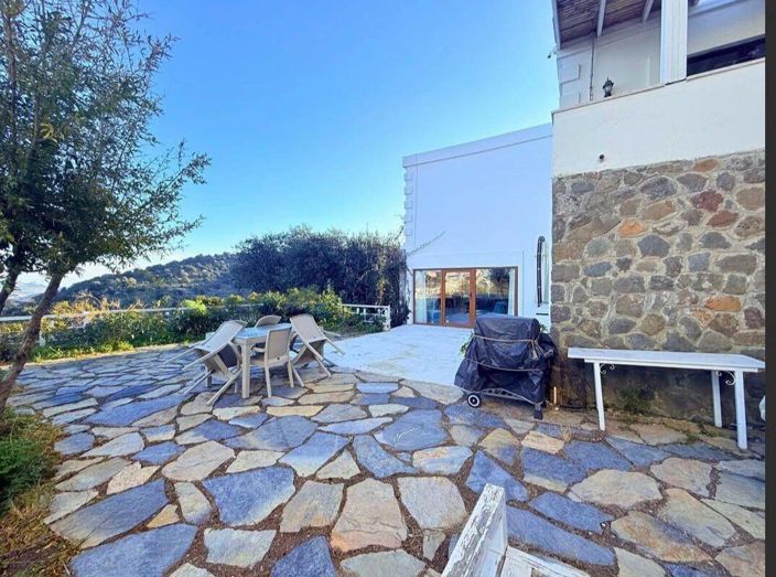 Image No.4-4 Bed House/Villa for sale