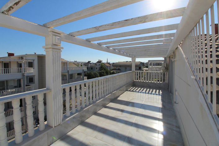 Image No.45-6 Bed Apartment for sale