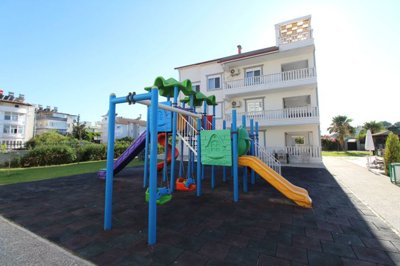 Exterior 6