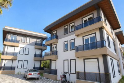Exterior 5