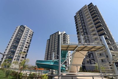 Exterior 5