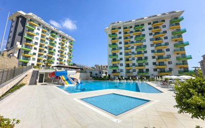 Exterior 5