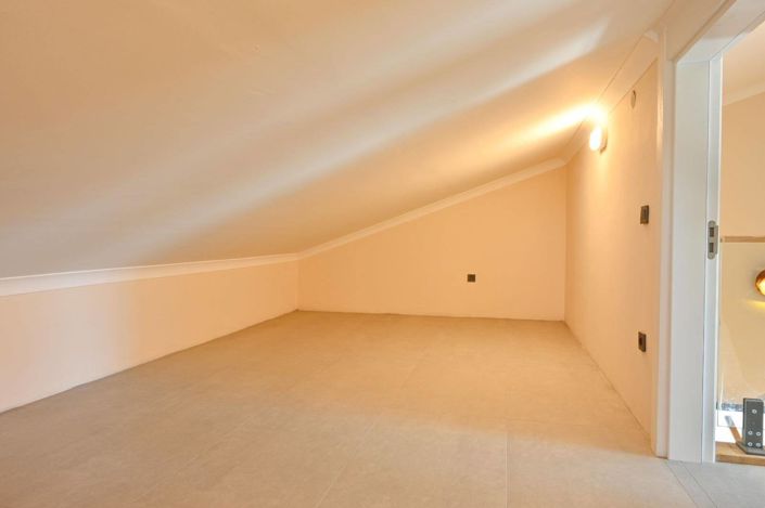 Image No.36-5 Bed House/Villa for sale