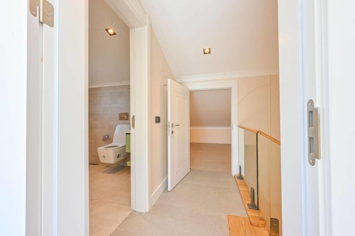 Image No.50-5 Bed House/Villa for sale
