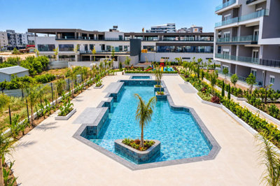 Exterior 5