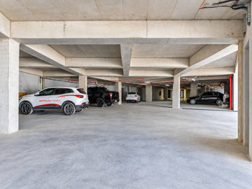 Exterior 8