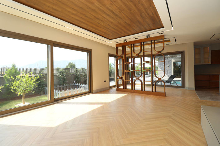 Image No.11-5 Bed House/Villa for sale