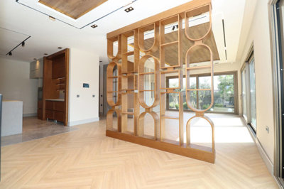 Interior 3