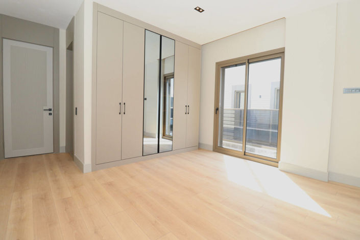 Image No.24-5 Bed House/Villa for sale