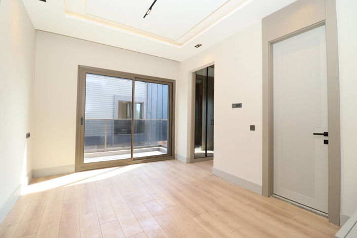 Image No.27-5 Bed House/Villa for sale