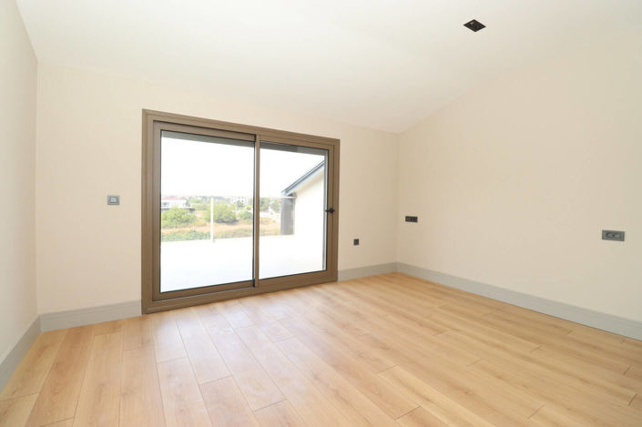 Image No.33-5 Bed House/Villa for sale