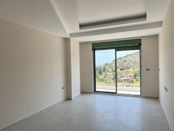 Interior 3