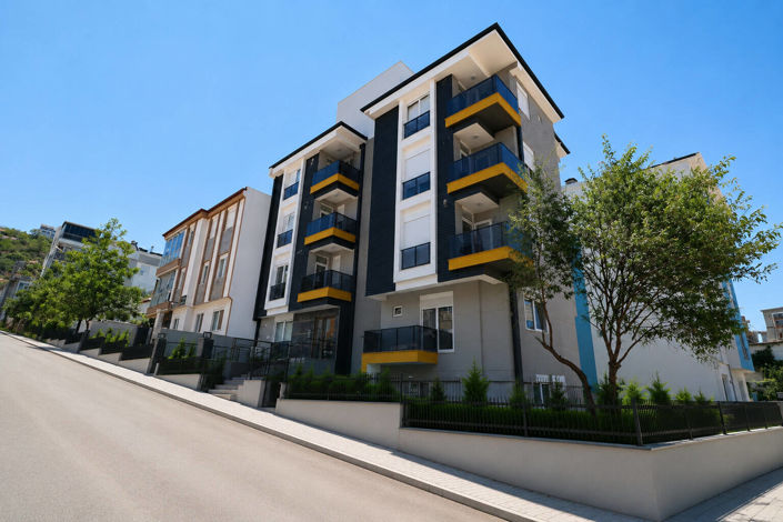 3-Bedroom Duplex Apartment Near City Hospital in Kepez Antalya