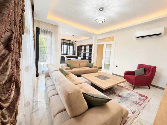 Image No.28-4 Bed House/Villa for sale