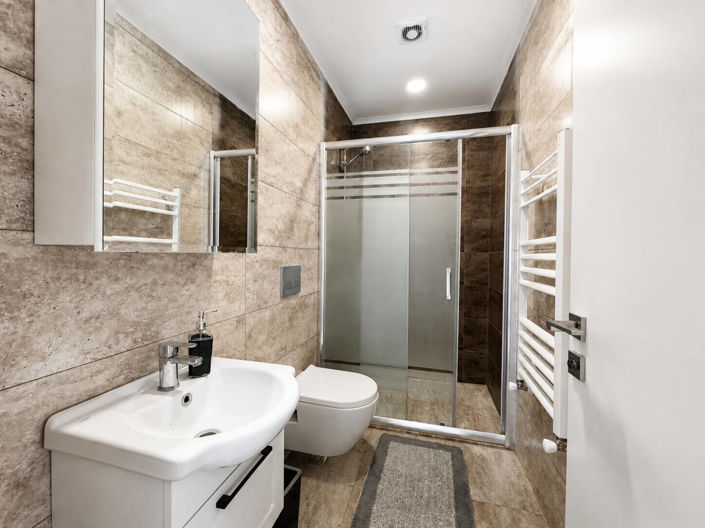 Image No.58-4 Bed House/Villa for sale