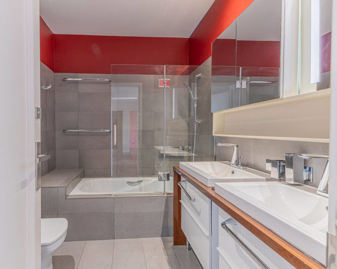 Image No.19-5 Bed Apartment for sale