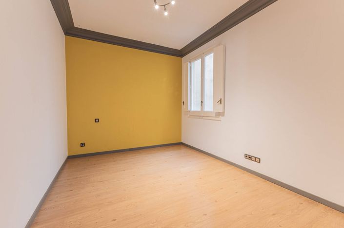 Image No.30-5 Bed Apartment for sale