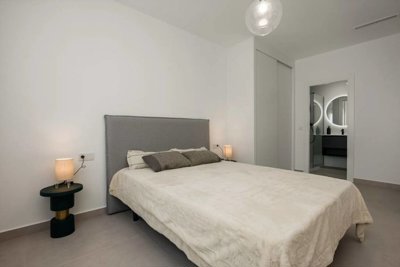 Interior 10