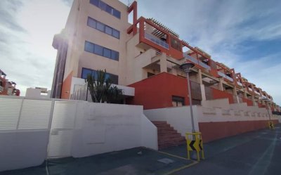 Exterior 5