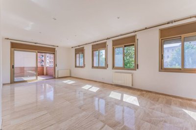 Interior 2