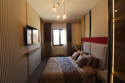 Interior 7