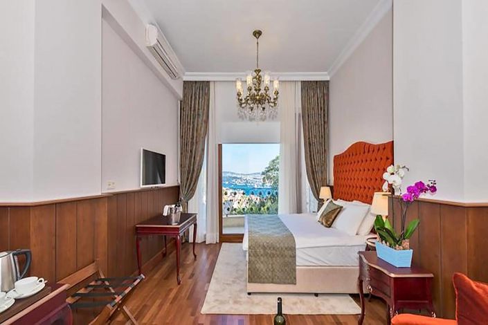 Image No.9-10 Bed Commercial for sale