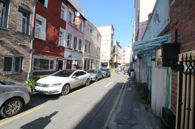 Exterior 1