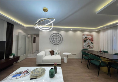 Interior 2