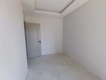 Interior 9