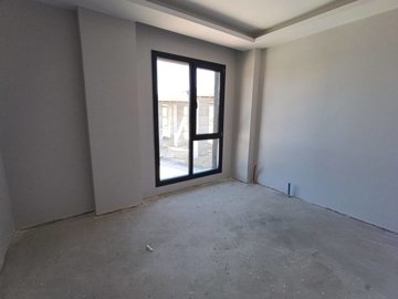 Interior 10