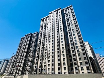 Exterior 5