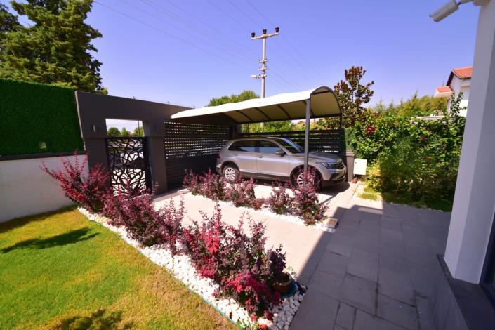 Image No.23-Villa / Independiente con 4 dormitorios en venta