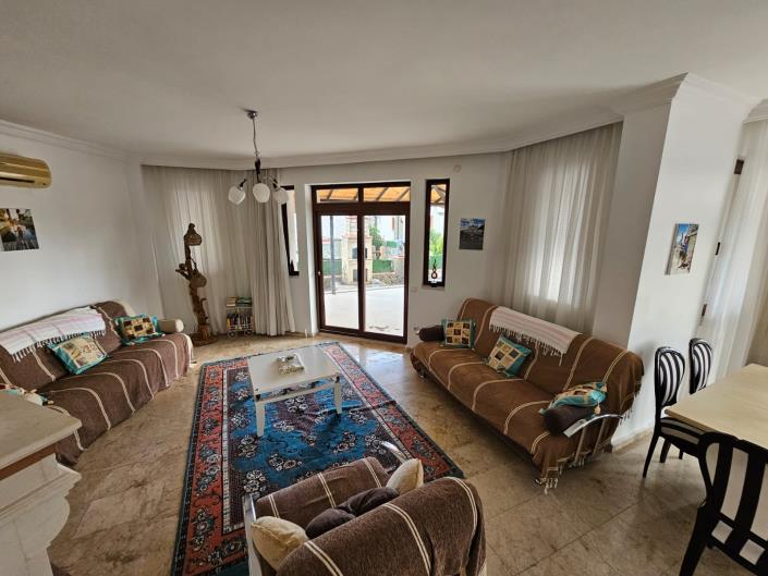 Image No.5-Villa / Détaché de 4 chambres à vendre