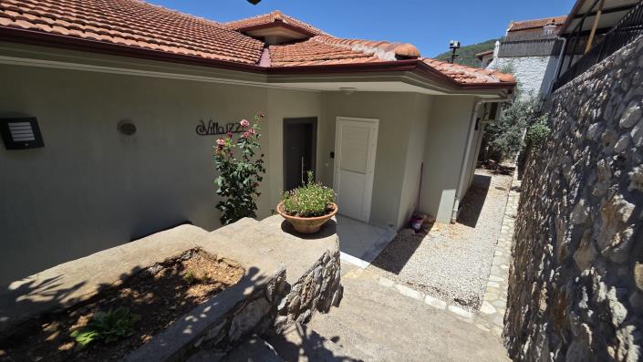 Image No.4-4 Bed Villa for sale