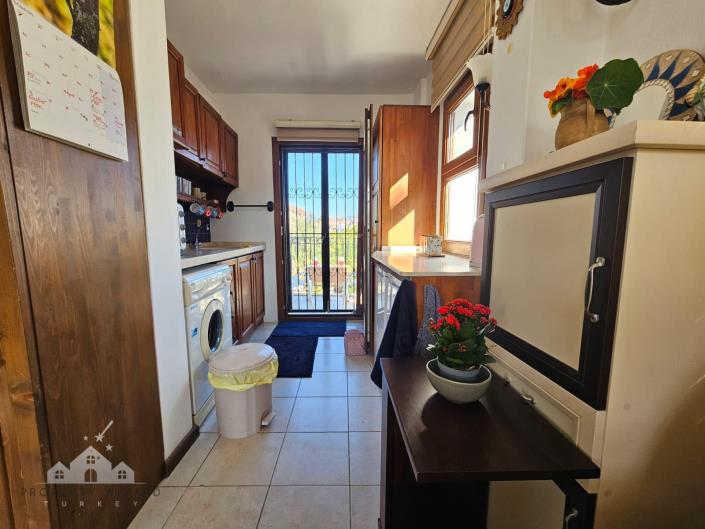 Image No.10-1 Bed Apartment for sale