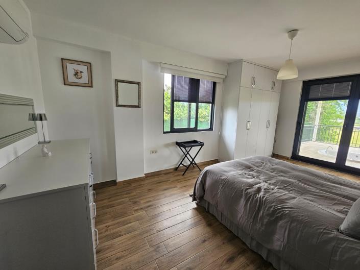 Image No.15-2 Bed Bungalow for sale