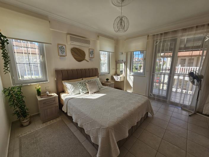 Image No.17-3 Bed Villa for sale