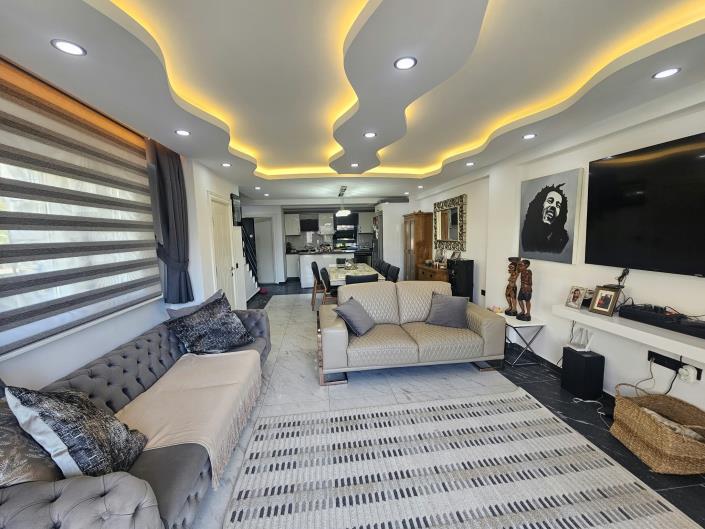 Image No.4-4 Bed Villa for sale