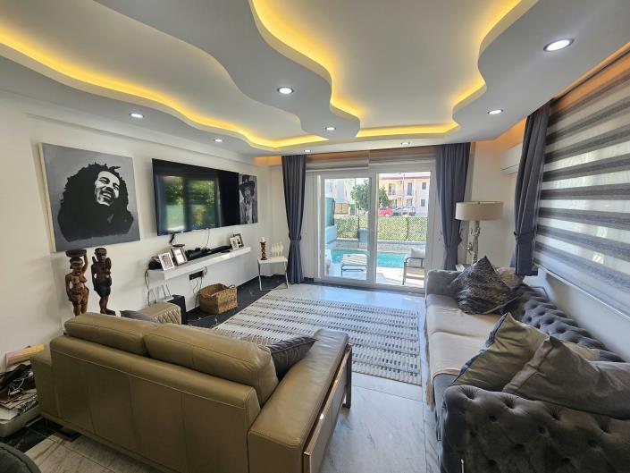 Image No.5-4 Bed Villa for sale