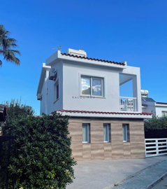 1 - Pervolia, Maison