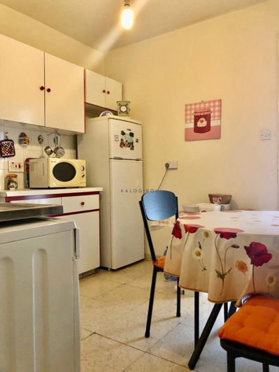 Image No.3-Appartement de 2 chambres à vendre