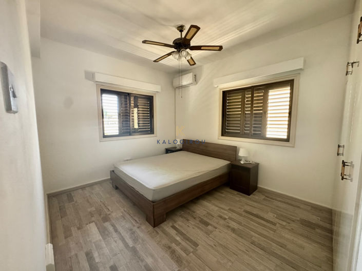 Image No.14-6 Bed House for sale
