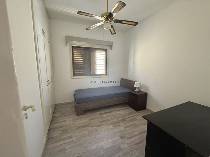 Image No.16-6 Bed House for sale