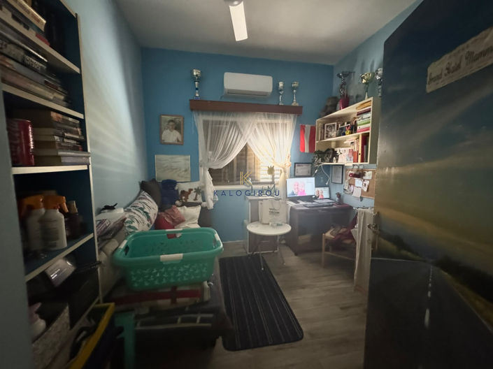 Image No.7-6 Bed House for sale
