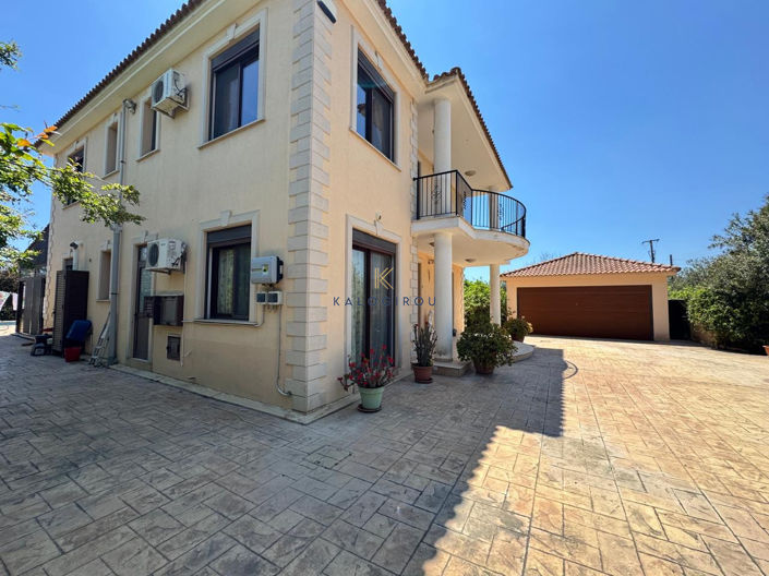 Image No.3-5 Bed House for sale