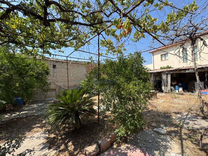 Image No.13-4 Bed House for sale